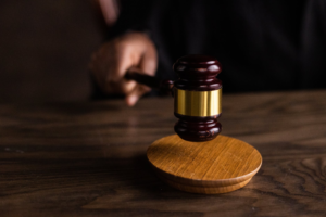 Суд обязал КГИОП рассмотреть заявление защитников Охтинского мыса, который планирует застроить «Газпром». Что это изменит?